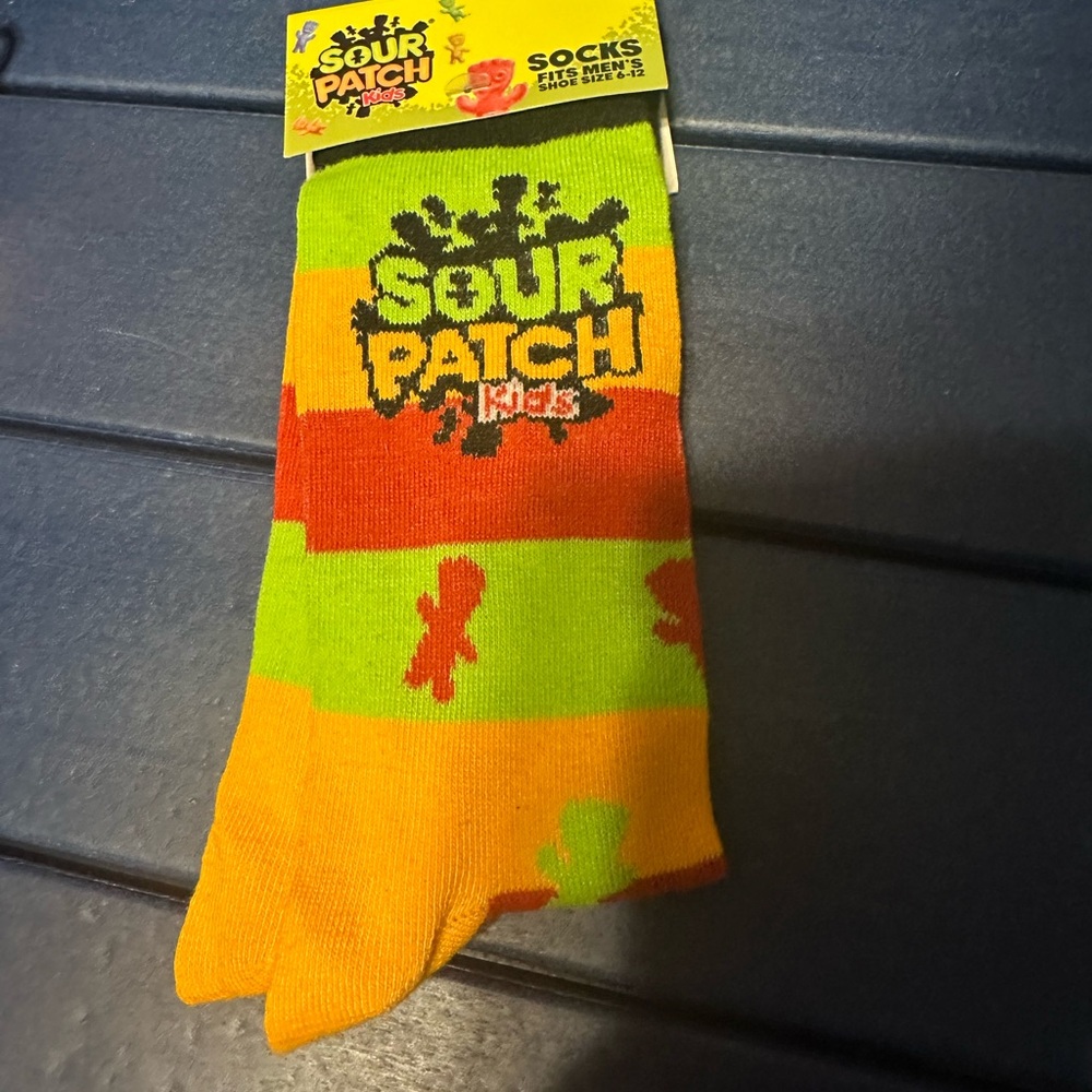 SOUR PATCH KIDS CREW SOCKS